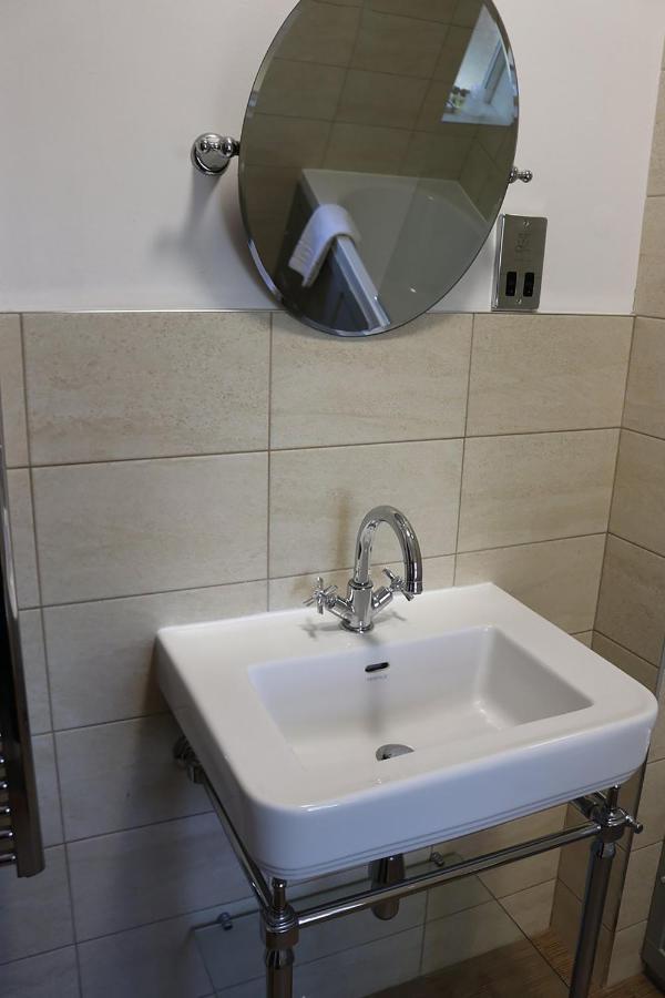 Tower Hotel Lincoln Zewnętrze zdjęcie